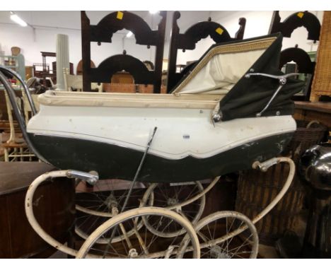 A VINTAGE COACH BUILT PRAM