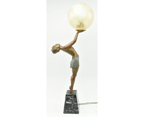A vintage 20th century Art Deco table lamp light. The lamp having a mottled globular glass shade supported by a classic half-