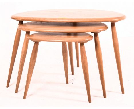 Lucian Ercolani for Ercol - Model 354 - a retro 1960s beech and elm blonde set of Pebble nesting tables. The nest of tables h