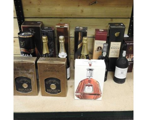 A bottle of Noval LB port, 750ml, together with various others, to include whisky, champagne and armagnac, some boxed (16)