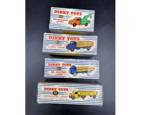 Boxed Dinky toys to include 921 Articulated Lorry, 922 Big Bedford Lorry, 430 Breakdown Lorry and 931 Leyland Comet Lorry. 