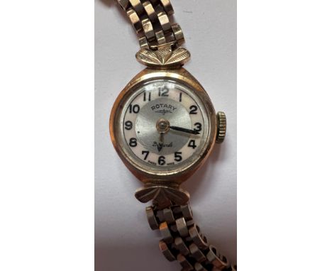 A 9ct gold Rotary ladies wristwatch on 9ct gold bracelet. Approx. 13.8gm. 