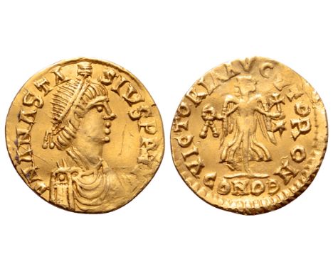 Ostrogoths, Theoderic AV Tremissis. Mediolanum(?), AD 493-526. In the name of Anastasius I. D N ?N?ST?SIVS P F ?VC, pearl-dia