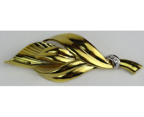 Lady's Vintage 18 Karat Yellow Gold Leaf Brooch with Small accent Diamonds. Signed 750. Minor Surface Wear from Normal Use Ot