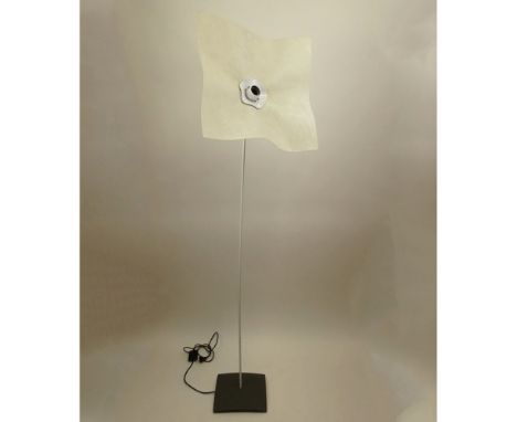 1970's Vintage Mario Bellini "Area" Floor Lamp. Consists of a powder coated gray metal base, with a white powder coated stem 