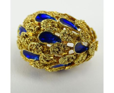 Lady's Vintage 18 Karat Yellow Gold and Enamel Ring. Signed 750. Good condition. Ring size 8. Approx. weight: 9.65 pennyweigh