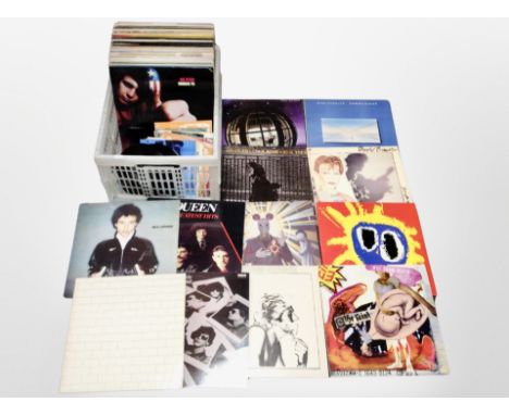 A good collection of vinyl LP records and 45 singles, including David Bowie, Dire Straits, Neil Young, Pink Floyd, Robert Pal