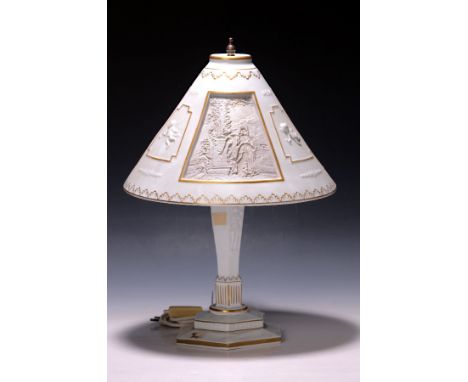 Lithophanie-Lampe, Schierholz, PMP, Plaue, 2.H.20.Jh.,  sechseckiger Fuss, allegorischerDekor, am Fuss zwei reliefierte Fraue