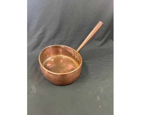 Large vintage copper pan, diameter of pan 14 inches
