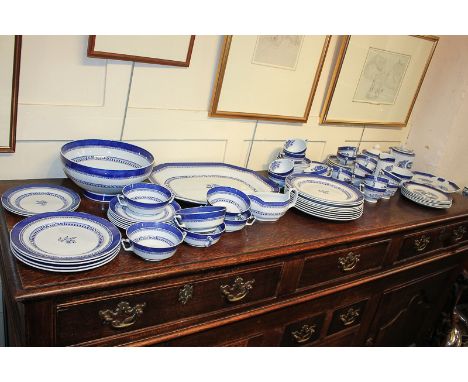 A Copeland Spode Old Bedford pattern part dinner service, together with the Spode Fitzhugh blue part tea service, both in a s