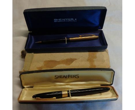 A vintage Shaeffer fountain pen in original box - sold with a later Shaeffer propelling pencil in case