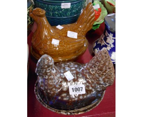 Two vintage ceramic hen nests