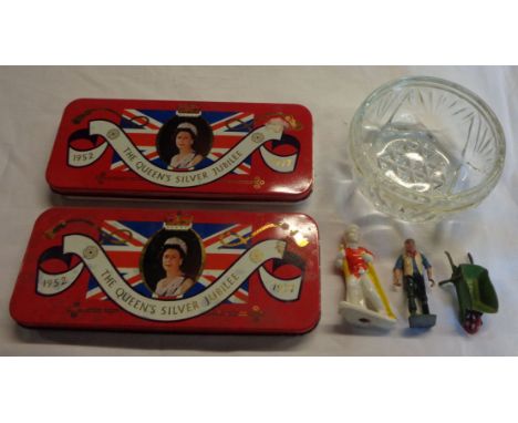 A small assortment of collectable items including ceramic Christmas cake decoration, Britain's gardener and wheelbarrow figur