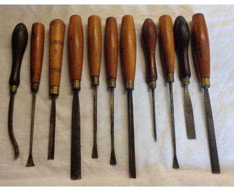 Eleven vintage carving chisels