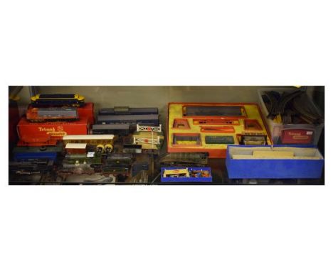 Model Railway - Triang and other OO gauge - Various locos, carriages and accessories etc   Condition: 