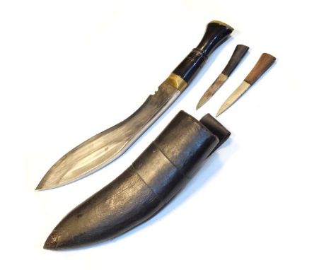 Kukri with scabbard   Condition: 