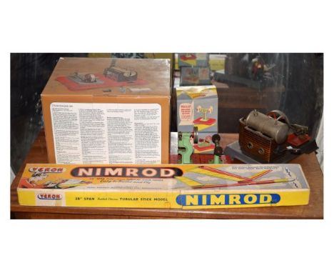 Mamod Steam Engine SP4, together with Mamod power hammer, miniature polishing machine etc   Condition: 