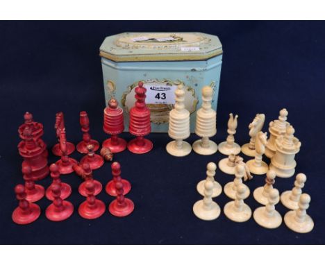 Antique stained ivory and ivory chess set. (B.P. 24% incl. VAT) CONDITION REPORT: Some damage and losses. 