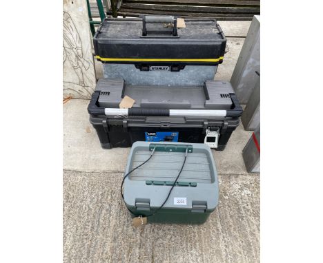 THREE VARIOUS TOOL BOXES TO INCLUDE A SMALL ASSORTMENT OF TOOLS 