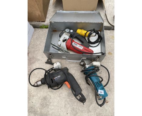 THREE POWER TOOLS TO INCLUDE A BLACK AND DECKER DRILL AND A KANCO 110V JIGSAW ETC 