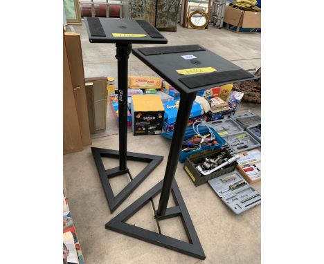 A PAIR OF METAL SPEAKER STANDS 