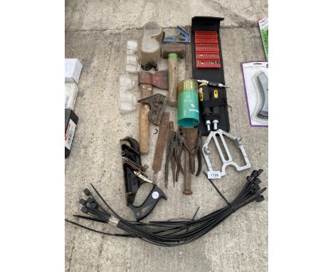 AN ASSORTMENT OF TOOLS TO INCLUDE PLIERS, AN AXE AND A WOOD PLANE ETC 