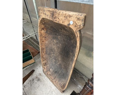 A LARGE FRENCH VINTAGE WOODEN DOUGH BOWL 