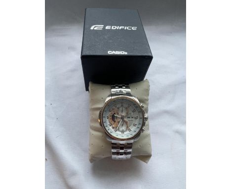 AN AS NEW AND BOXED CASIO EDIFICE WRIST WATCH SEEN WORKING BUT NO WARRANTY 