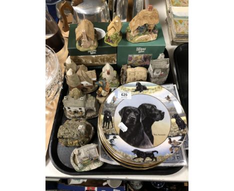 A tray of Liliput Lane cottage ornaments, Doulton ceramic plates 