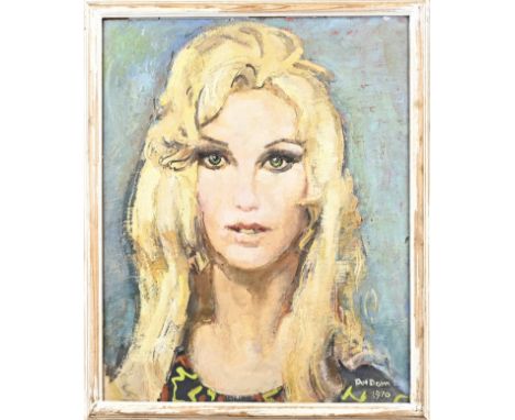 Pol Dom, 1970. 1885 - 1978. Women's portrait. Oil on panel. Dimensions: H 41 x W 33.5 cm. In good condition.