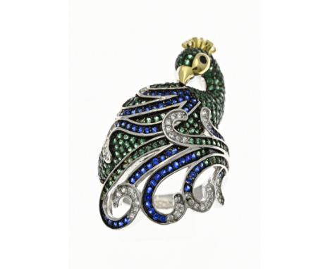 Silver ring, 925/000, with enamel. Beautiful ring with a peacock worked out on the head, provided with an enamel finish. widt