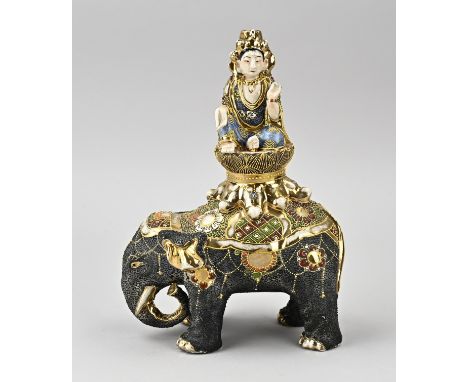 Antique Japanese porcelain Satsuma lamp base with quan yin on elephant + gold decoration. With bottom mark. Dimensions: H 28 