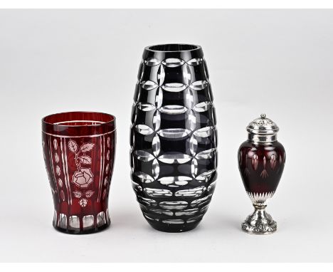 Three pieces old/antique ruby red, Bohemian cut glassware. 1x Plated sugar shaker + two vases. Size: 20 - 29 cm. In good cond
