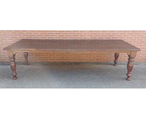 Beautiful large dining table/trunk table made of teak, 2nd half of the 20th century, top has a beautiful old and robust appea