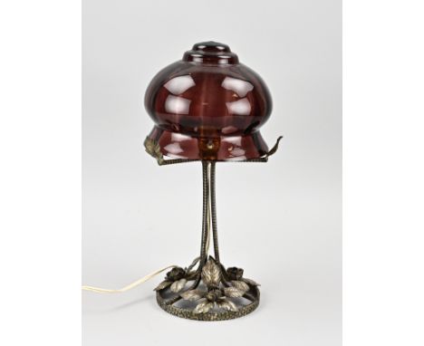 Antique wrought iron plated lamp base with brown glass shade (chip). Wedding. France. Dimensions: H 36.5 cm. In good conditio