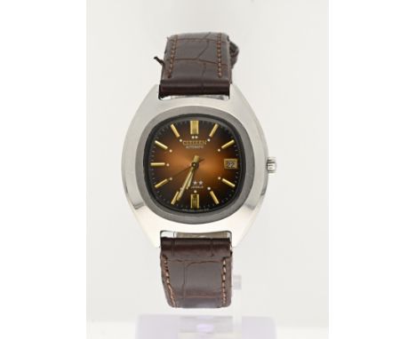 Vintage Citizen automatic watch, with a contoured steel case with a brown/gold dial with a date display. The watch has a brow