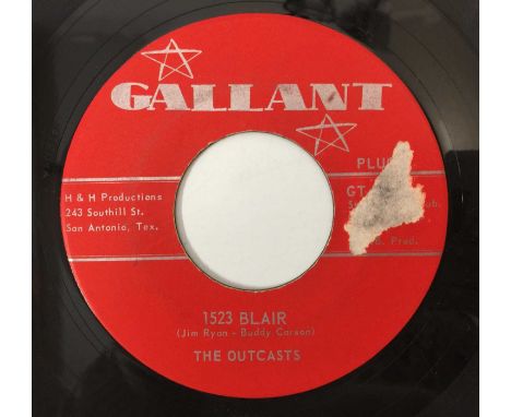THE OUTCASTS - 1523 BLAIR C/W SMOKESTACK LIGHTNING 7" (GT-101 - ORIGINAL PRESSING). Absolutely monster slice of Garage here w