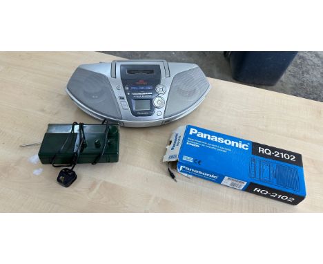 3 Radios includes panasonic rqt102, Morphy richards etc 