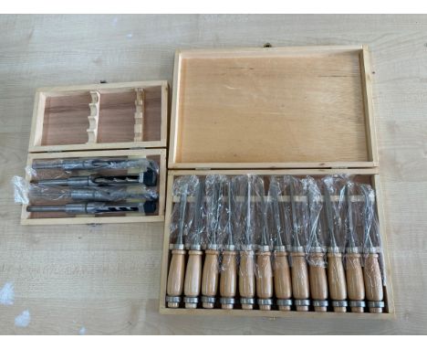 12 piece wood carving set and cased wood cutting drill bits 