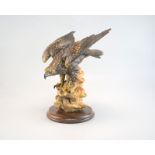 Anri Holzwerkstatt, Grödnertal/Tirol: "Steinadler" Mod. von Gunther Granget, 5/250, Nr. 53702/5