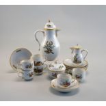 Staatlich Meissen: Mocca-Service, Form Glatt, mit Jagdmotiven nach Ridinger, Dekor Nr.166/278028