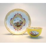 Staatlich Meissen: Teetasse mit Kauffahrtei-Szenen,Höroldt-Malerei