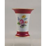 Staatlich Meissen: Kleine Tulpenvase