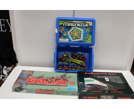 A selection of vintage games etc 
