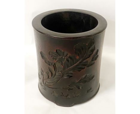 CHINESE WOOD BRUSH POT