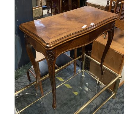 SERPENTINE CARD TABLE
