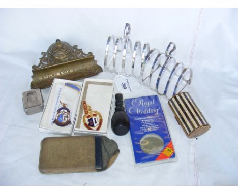 Pair of silver toast racks, ink and pen stand, seal, etc