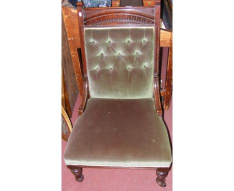 Edwardian drawing room chair with button backrest