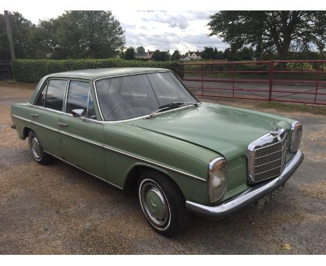 Mercedes 220/8 2.2 Auto. 1973. Registration BPV 869L. Mileage showing 42,525 Chassis number 11501022116072. Date of first reg