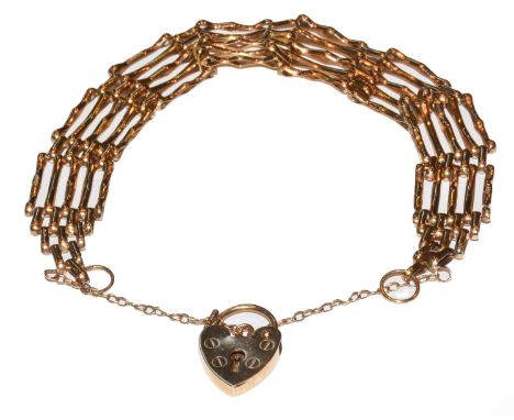 Two 9 carat gold gate link bracelets, lengths 18cm and 18.5cmCondition report: Gross weight 19.1 grams.